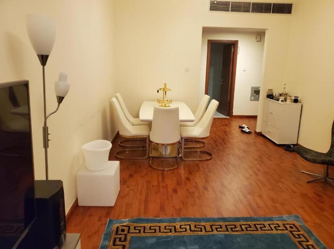 Lemas 901 Apartamento Ajman Exterior foto